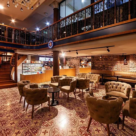 Hotel Mercure Sirkeci 4*