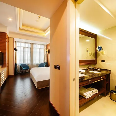 Mercure Sirkeci Szálloda 4*