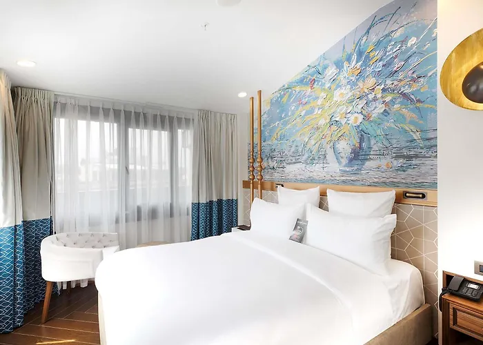 מלון Mercure Sirkeci 4*