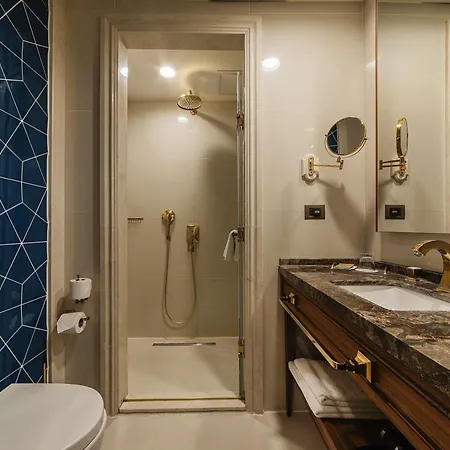 Mercure Sirkeci Hotel 4*