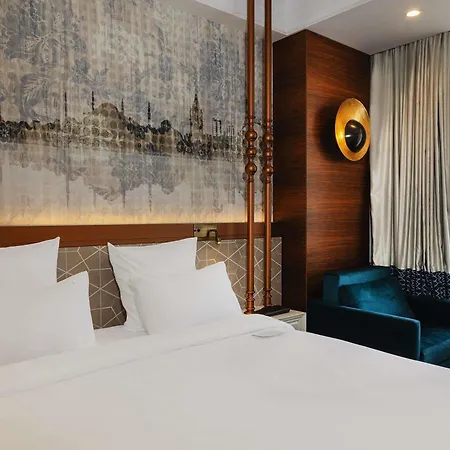 Hotel Mercure Sirkeci 4*
