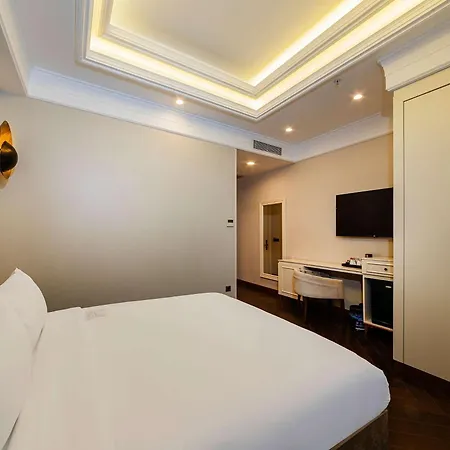 فندق ميركيور إسطنبول سيركجي 4*