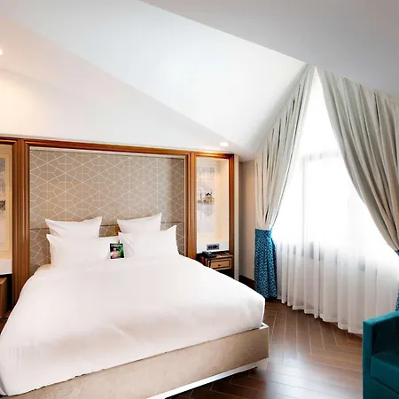 ميركيور إسطنبول سيركجي 4*